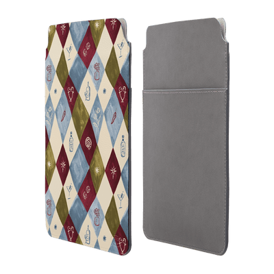 Circo Picnic Laptop & iPad Sleeve Laptop & Tablet Sleeve Small by Charlie Taylor - The Dairy