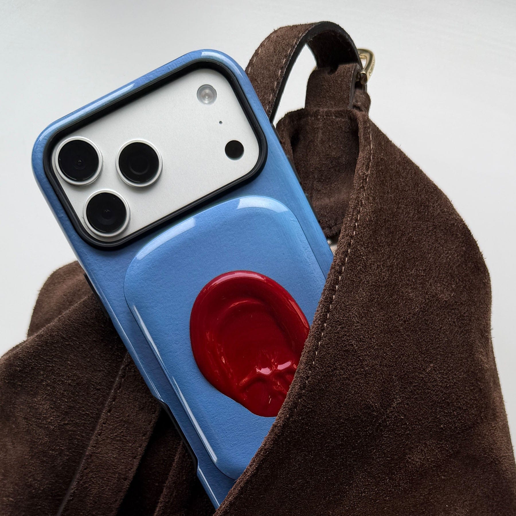 Swatch Plum & Ash ChargePod MagSafe Power Bank ChargerPod by Nardurna - The Dairy